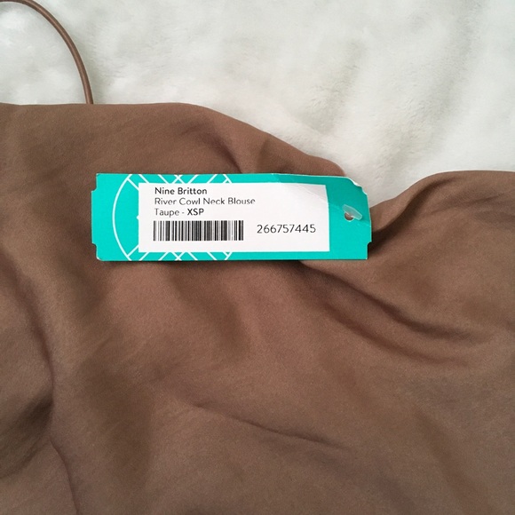 NWT Nine Britton Champagne River Cowl Neck Silk Blouse Size XS - Picture 13 of 13